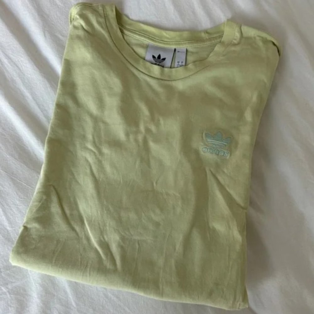 Adidas Tshirt